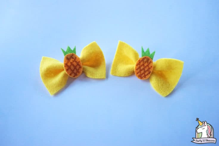 Pineapple Bows