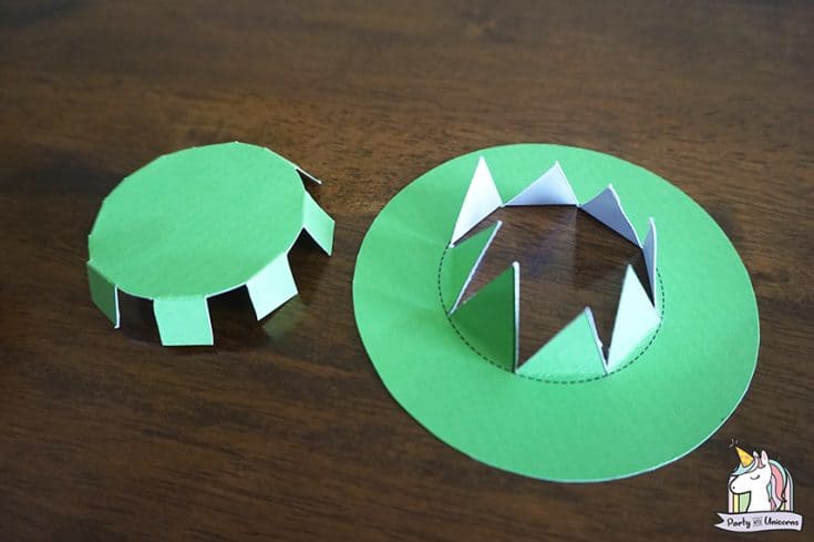 St. Patrick's Day Top Hat Craft for Kids - Party with Unicorns