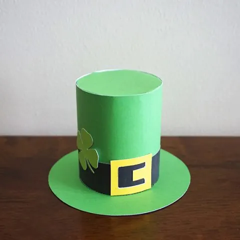 DIY St. Patrick's Day Paper Top Hat