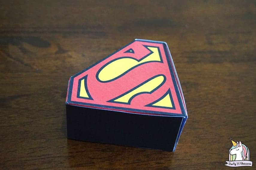 Pack of 10 Superman Party Favor boxes made to order