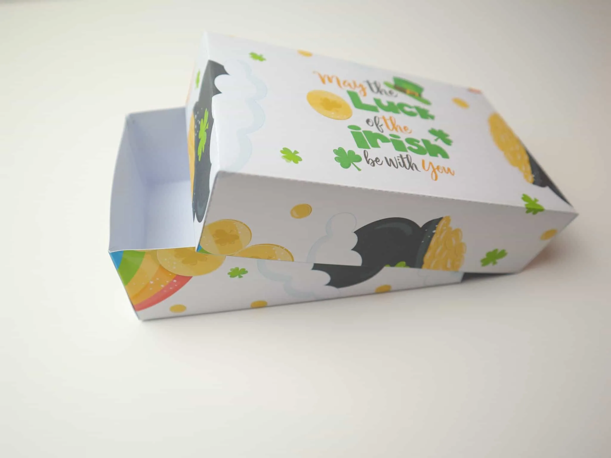 Place the cover on top of the St. Patrick's Day Box