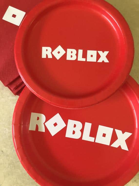 15 Fun Roblox Party Ideas Roblox Cake - roblox birthday party diy