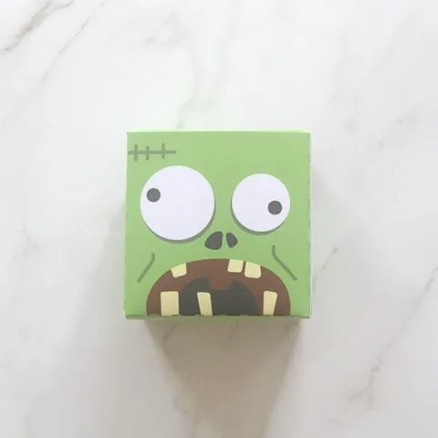 Halloween Favor Boxes instructions