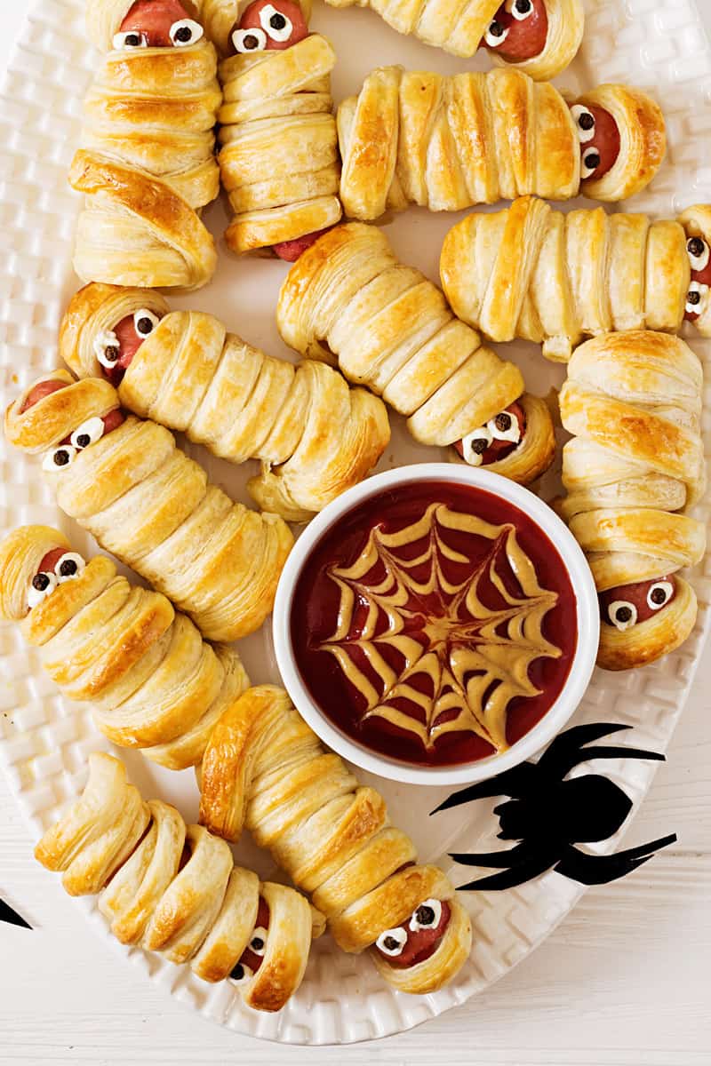 15 Easy Halloween Party Food Ideas for Kids Party with Unicorns